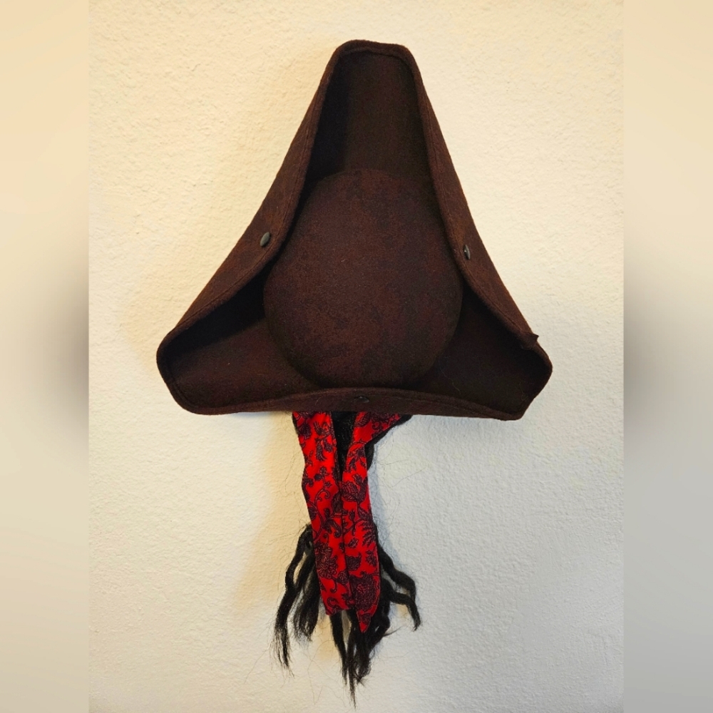 Pirate Hat w/ Dreads